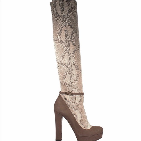 Cesare Paciotti Women's python boots, size 10 - Picture 2 of 8